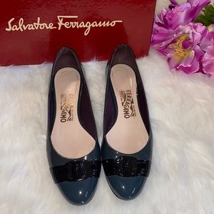 Salvatore Ferragamo Green Leather Flats-7